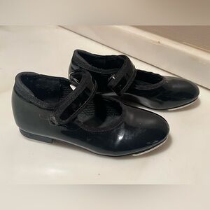 DANSKIN Girl’s Black Tap Shoes, Size 9